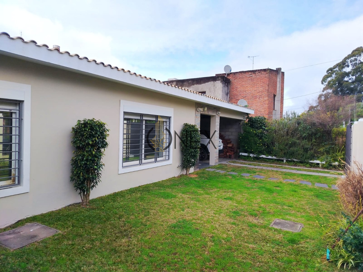 Casa ID.2832 - Hermosa Propiedad en Salinas Sur