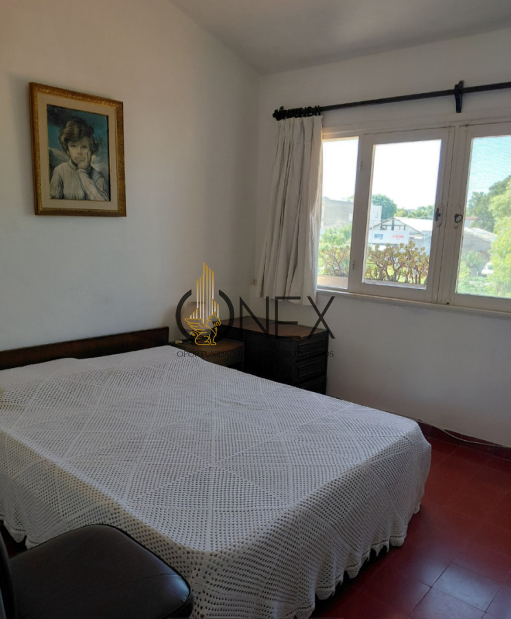 Casa ID.4194 - Oportunidad venta propiedad  dos casas  independientes + dependencia de servicio cerca de la rambla - Piriápolis