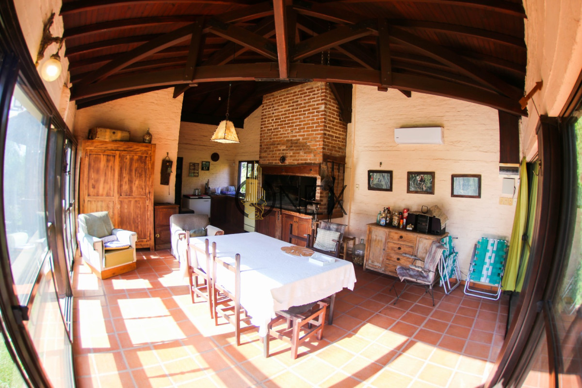 Casa ID.2792 - Casa en Salto, Salto