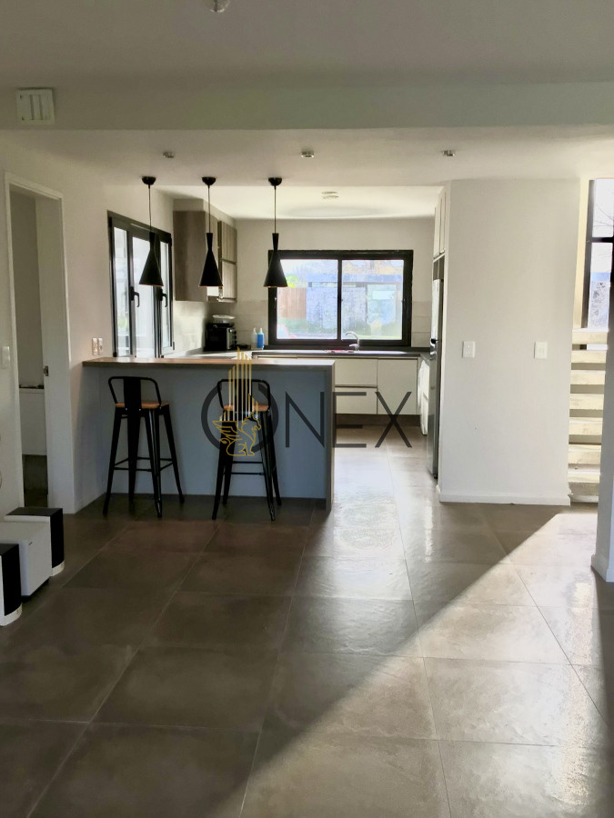 Casa ID.2275 - Casa en Barrios Privados, Viñedos de la Tahona