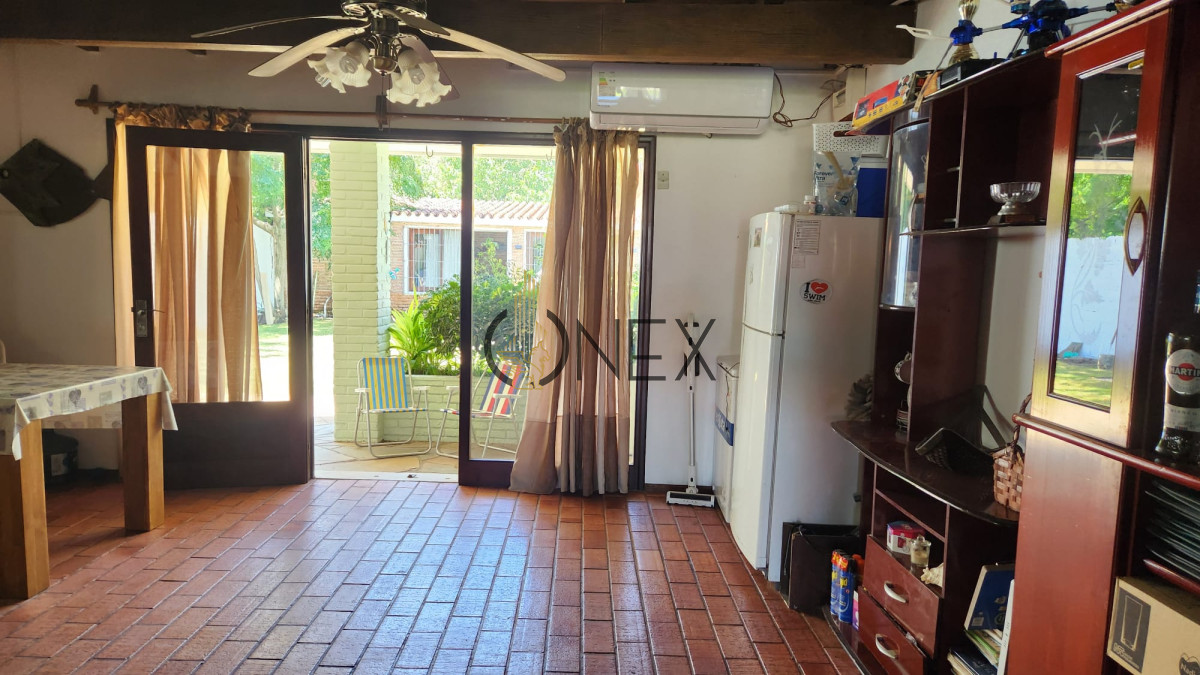 Casa ID.1663 - Casa en venta
