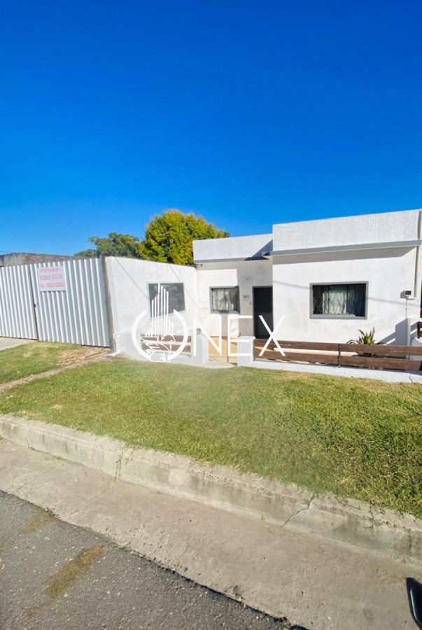 Casa ID.4694 - casa zona felipe argento y av salto 