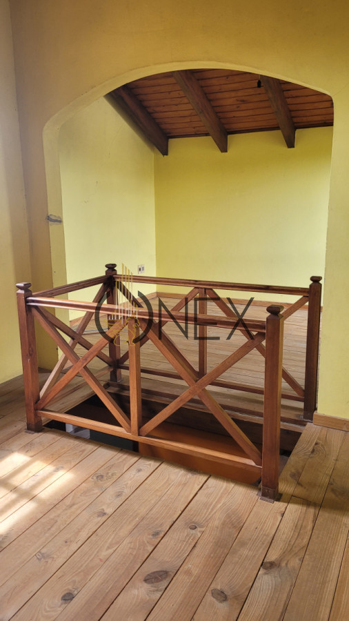 Casa ID.1661 - CASA EN VENTA CON GRAN TERRENO 