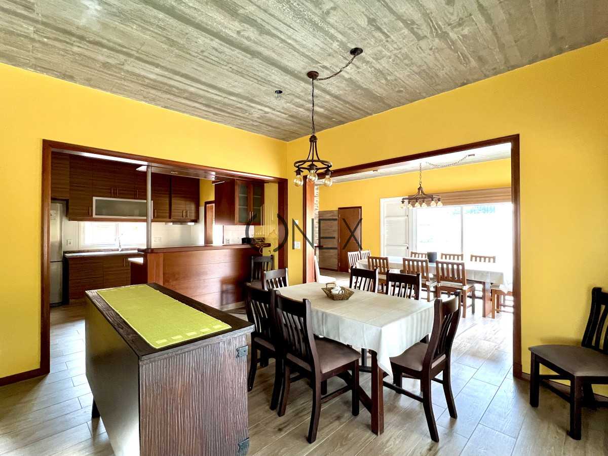 Casa ID.1848 - VENTA CASA AMUEBLADA, 3 DORMITORIOS, 3 BAÑOS, PLAYA GRANDE, PIRIÁPOLIS