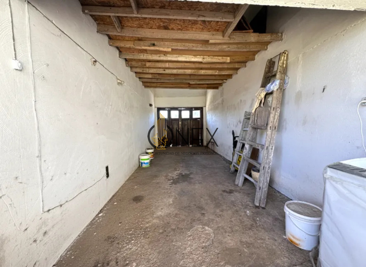 Casa ID.1514 - Gran Oportunidad Venta de Casa y Apartamento La Floresta a Pasos de La Playa.