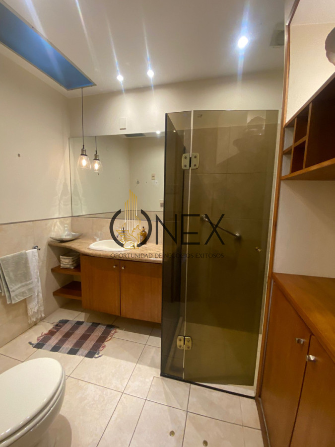 Casa ID.4344 - AMPLIA PROPIEDAD CENTRICA EN VENTA PAYSANDU