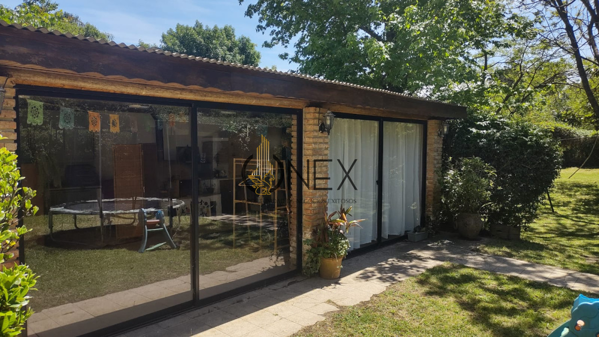 Casa ID.3977 - SE VENDE EXCELENTE PROPIEDAD DE 4 DORMITORIOS EN PINAMAR SUR