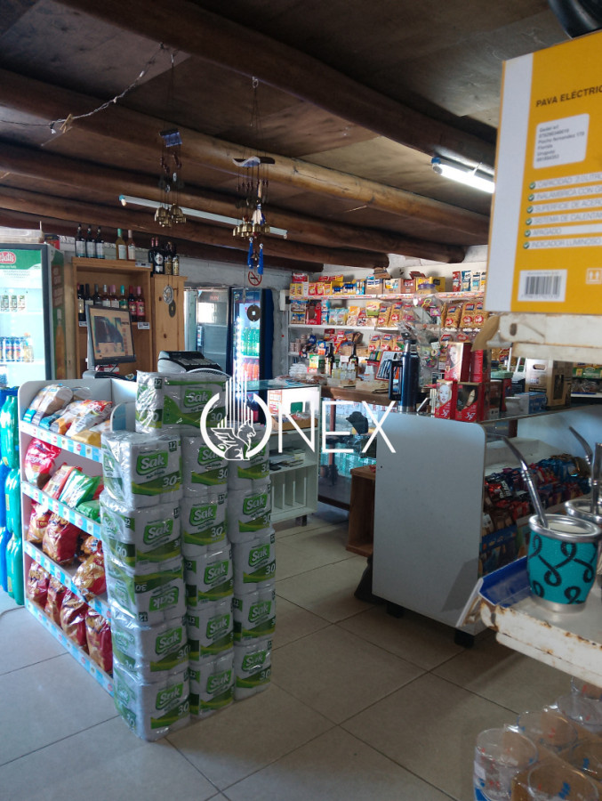 Casa ID.4316 - ONEX VENDE DOBLE POTENCIAL COMERCIAL