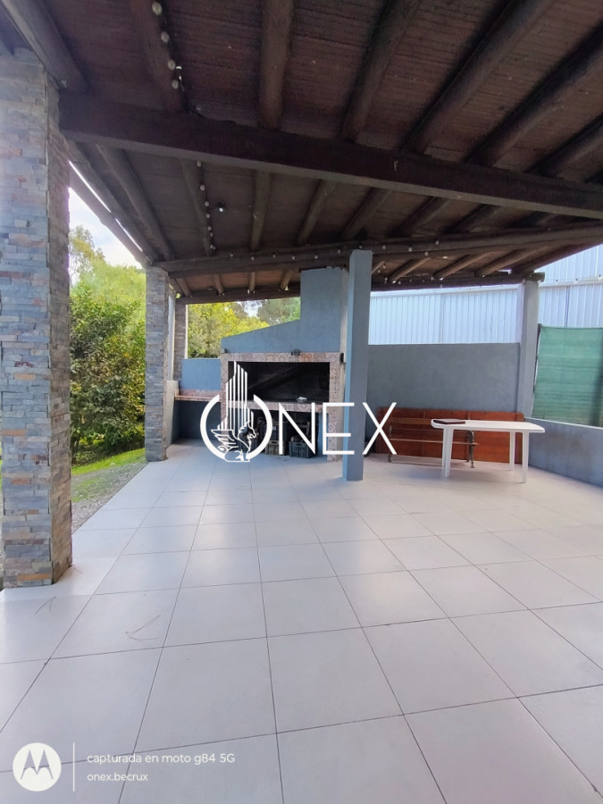 Casa ID.4627 - Oportunidad venta de casa en Maldonado solanas cuatro dormitorios cuatro baños piscina climatizada terraza con parrillero