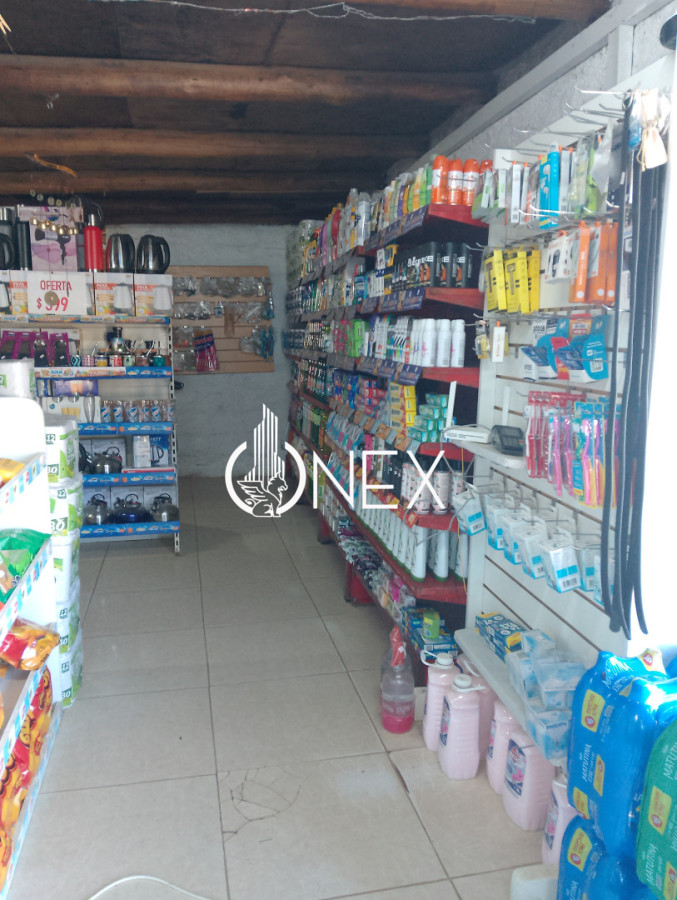 Casa ID.4316 - ONEX VENDE DOBLE POTENCIAL COMERCIAL