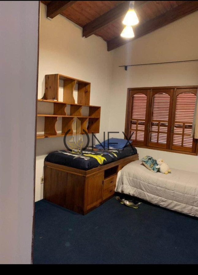 Casa ID.1661 - CASA EN VENTA CON GRAN TERRENO 