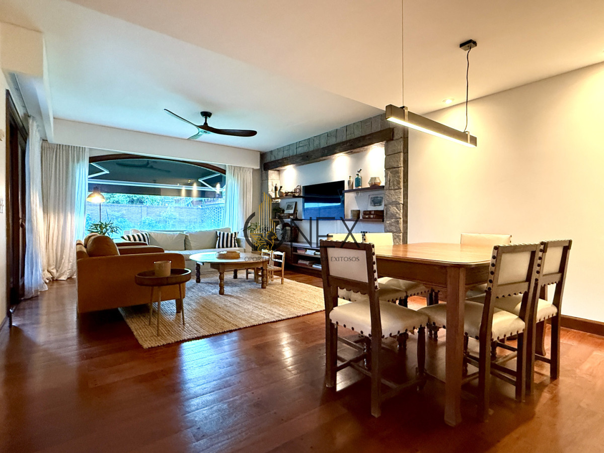 Casa ID.3611 - VENTA CASA 4 DORMITORIOS + SERVICIO, CARRASCO SUR