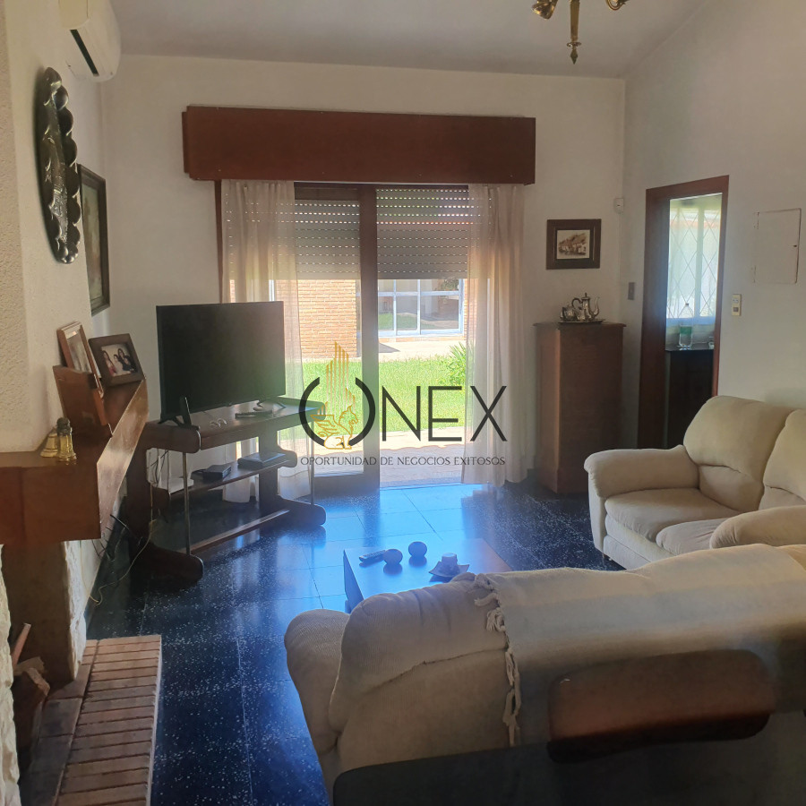 Casa ID.1518 - CASA EN VENTA REP. ARGENTINA PAYSANDU