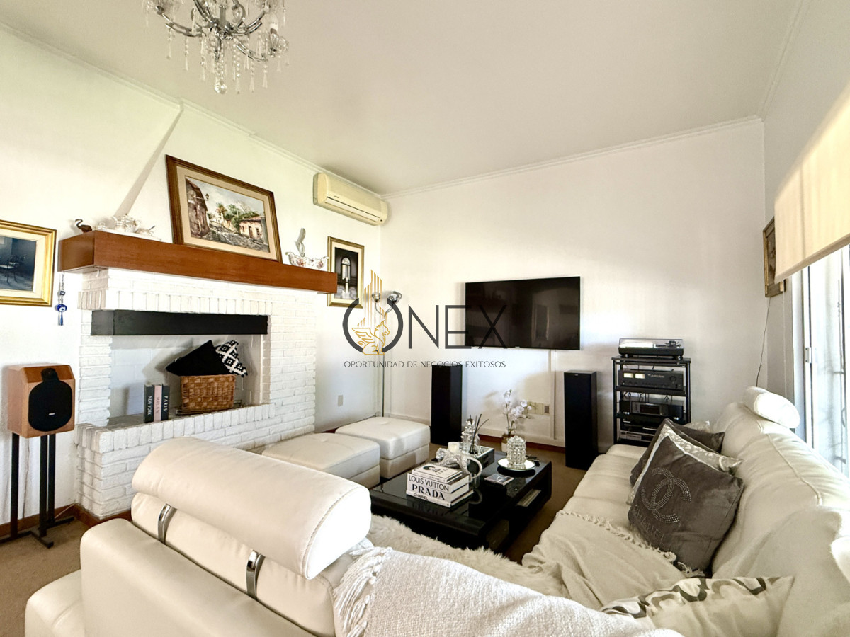 Casa ID.3190 - VENTA CASA 3 DORMITORIOS, PADRÓN ÚNICO, FONDO Y BARBACOA, MALVIN SUR