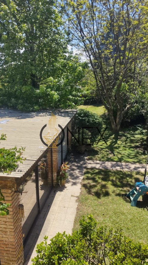 Casa ID.3977 - SE VENDE EXCELENTE PROPIEDAD DE 4 DORMITORIOS EN PINAMAR SUR