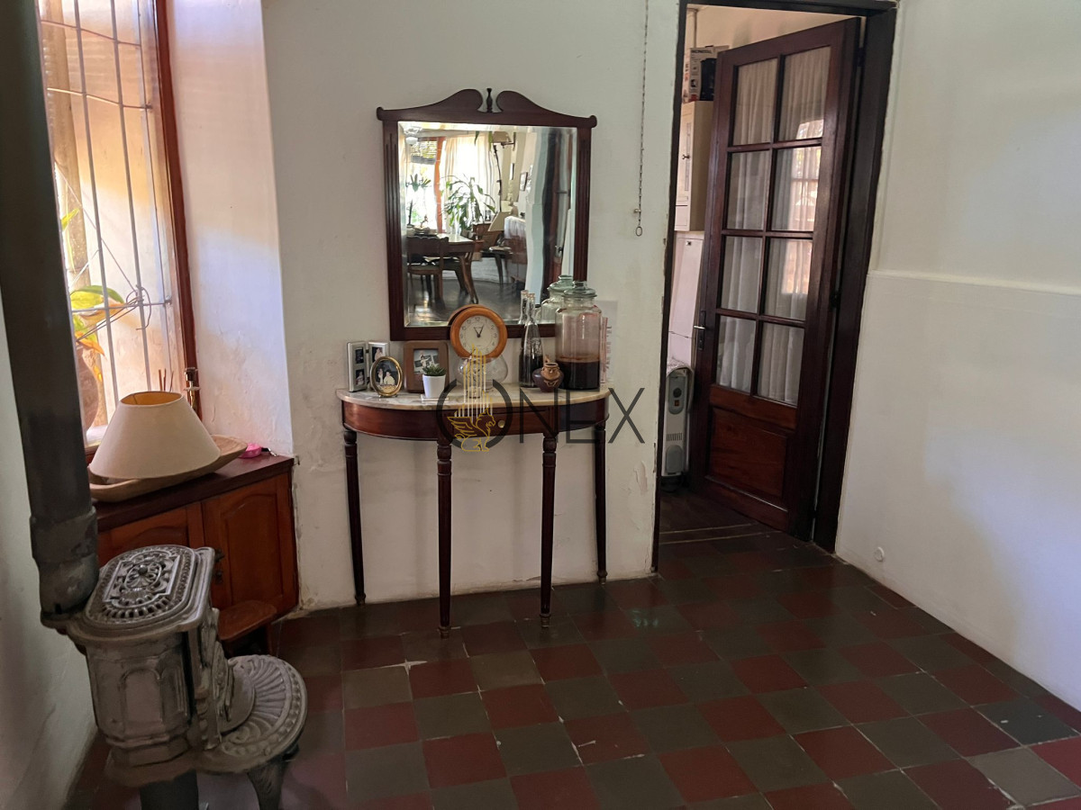 Casa ID.3099 - CASA EN VENTA A METROS DE REPUBLICA ARGENTINA