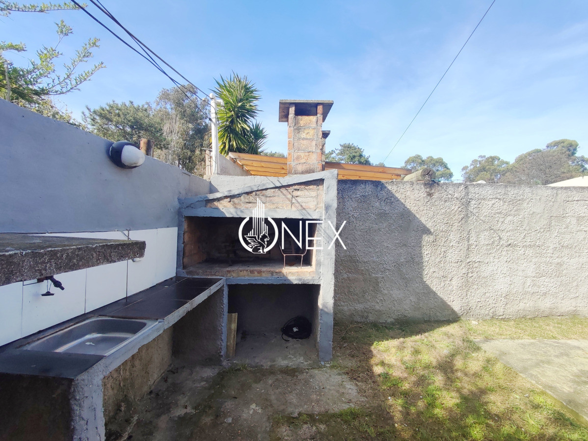 Casa ID.3220 - Casa en Alquiler de 2 dormitorios en Marindia Sur