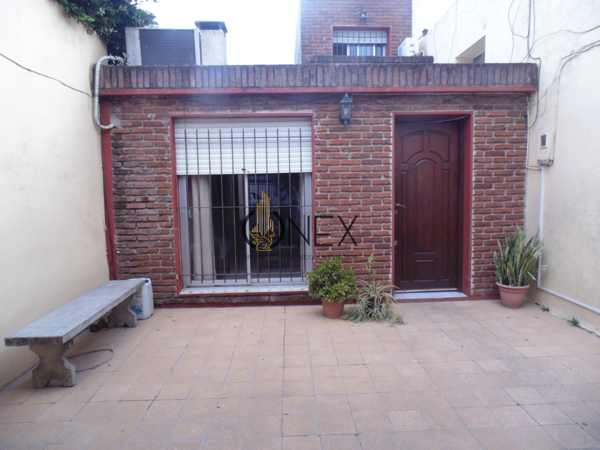 Casa ID.4094 - Se vende en W. Beltrán , Tacuarembó. 