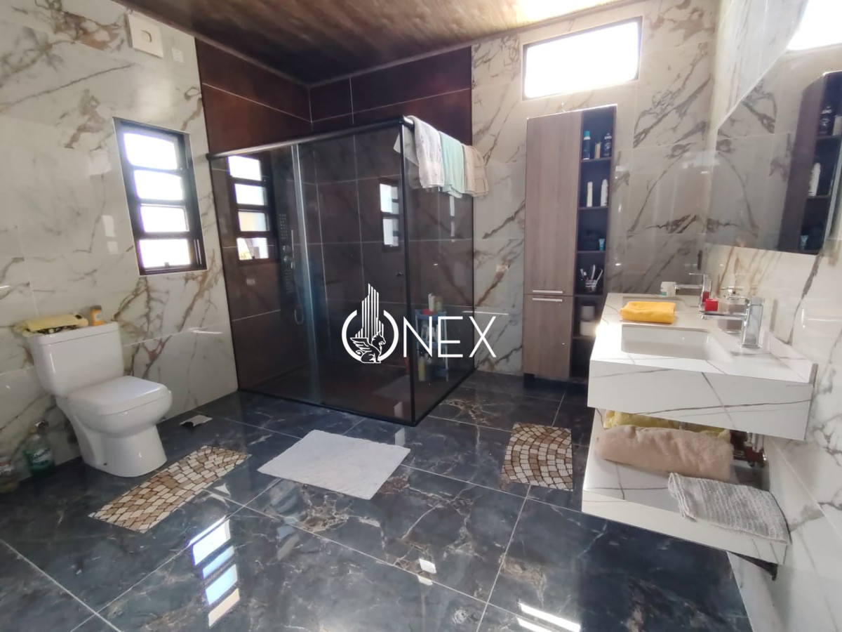 Casa ID.4951 - HERMOSA PROPIEDAD EN VENTA CON APARTAMENTO INDEPENDIENTE 