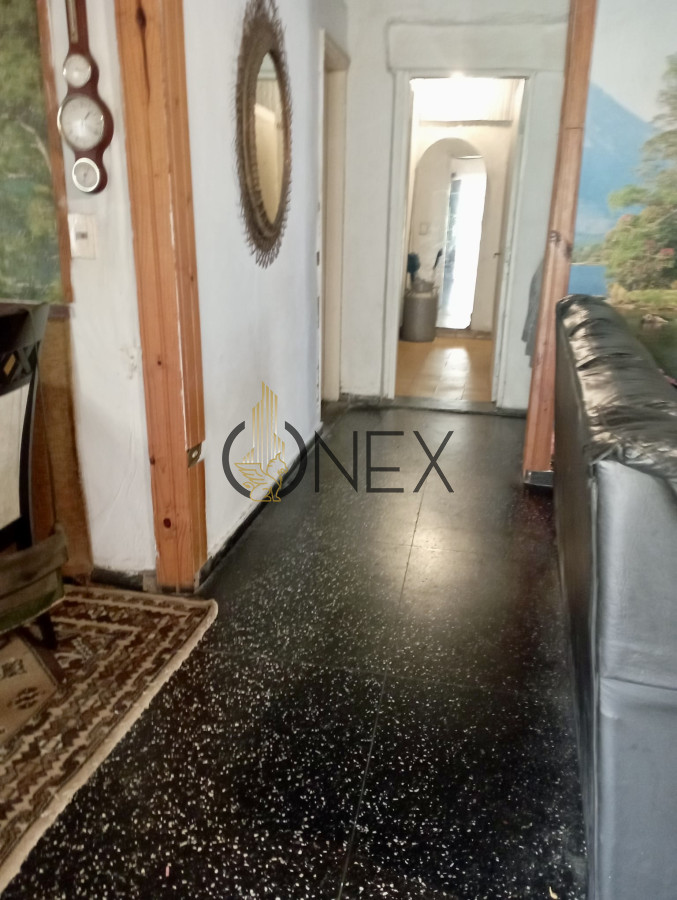 Casa ID.1227 - EN VENTA CASA EN PUNTA DEL ESTE A RECICLAR. IDEAL INVERSORES. ZONA LOS ÁNGELES 