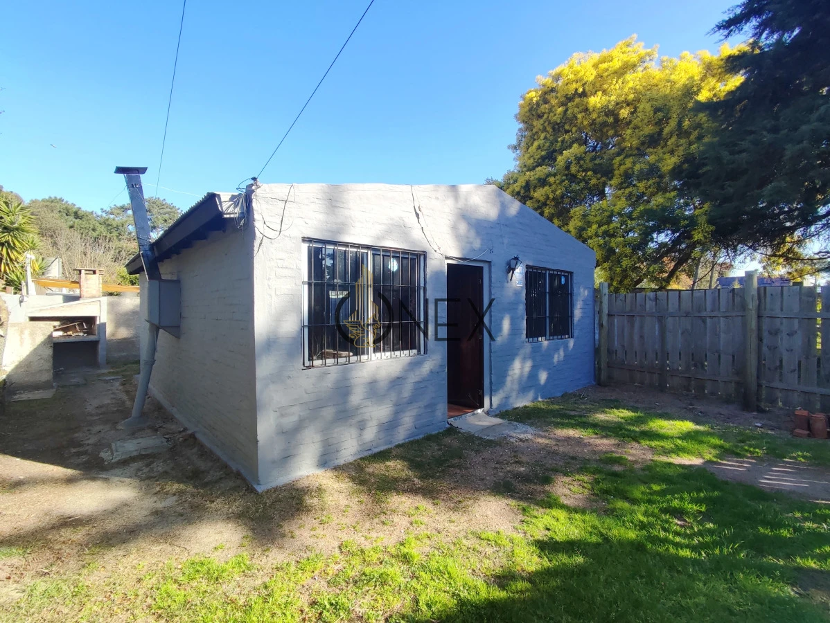 Casa ID.3220 - Casa en Alquiler de 2 dormitorios en Marindia Sur