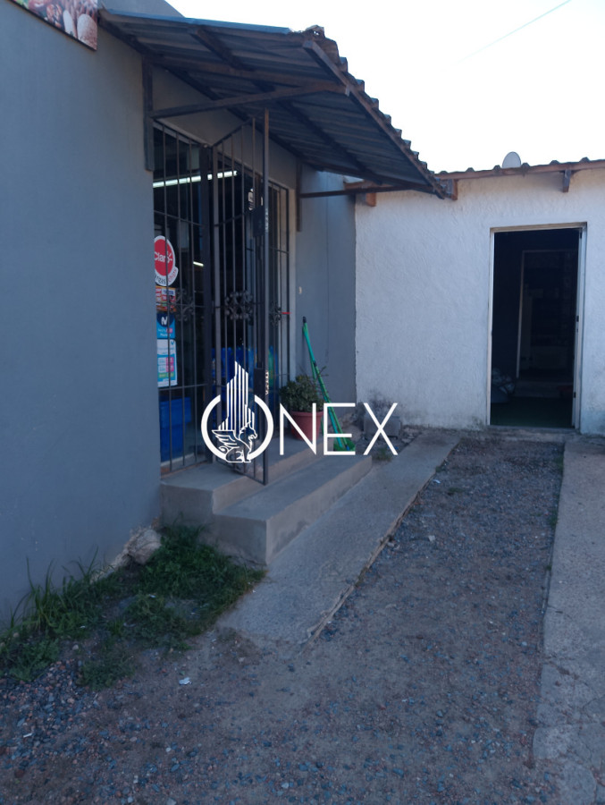 Casa ID.4316 - ONEX VENDE DOBLE POTENCIAL COMERCIAL