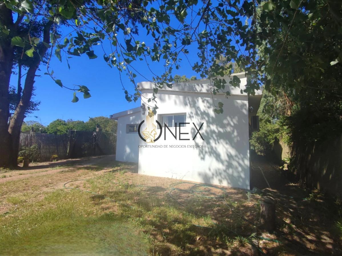 Casa ID.3574 - Casa en Alquiler de 3 dormitorios en Estación La Floresta