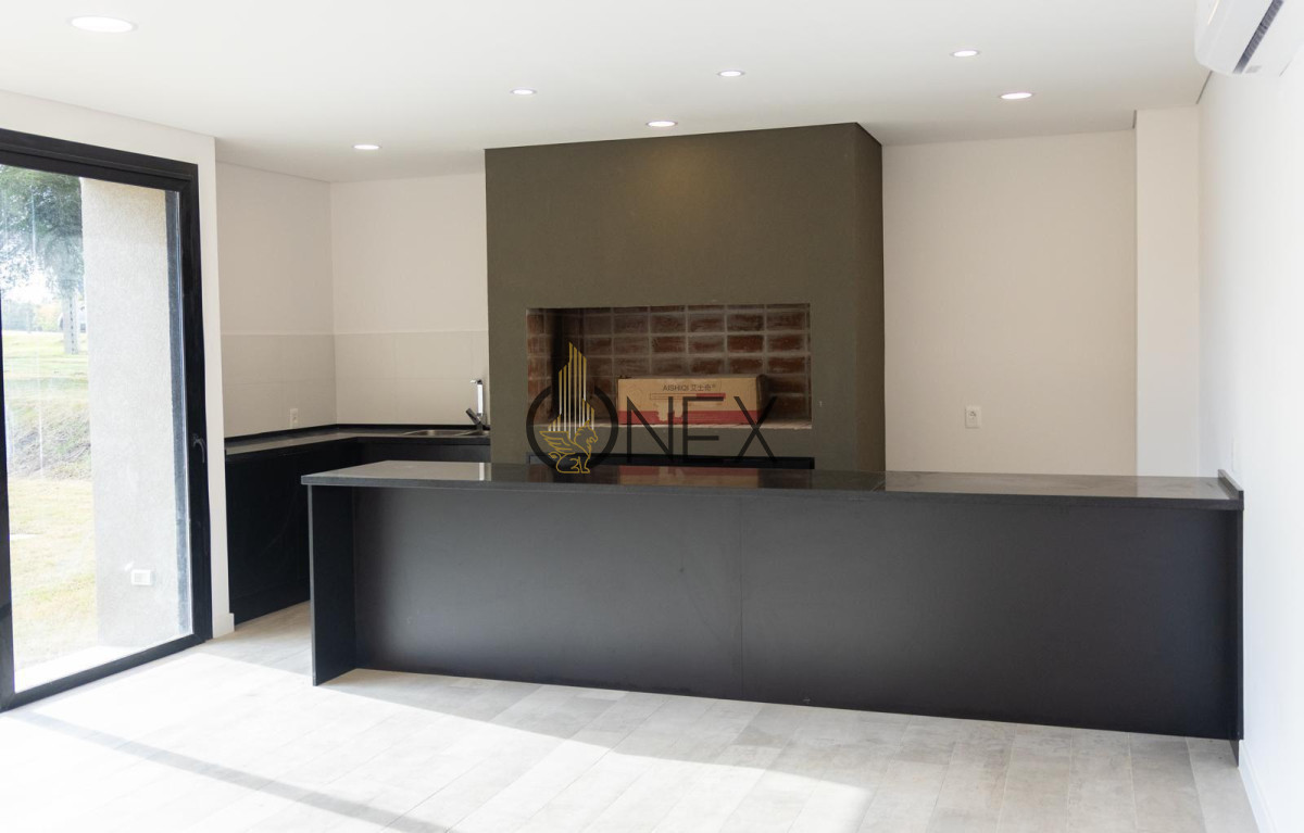 Casa ID.1587 - SE VENDE CASA EN BARRIO PRIVADO CARMEL