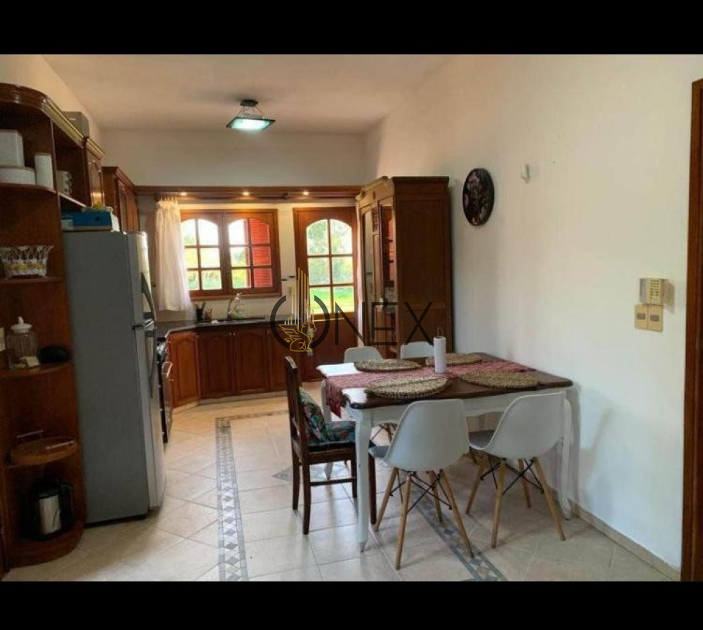 Casa ID.1661 - CASA EN VENTA CON GRAN TERRENO 