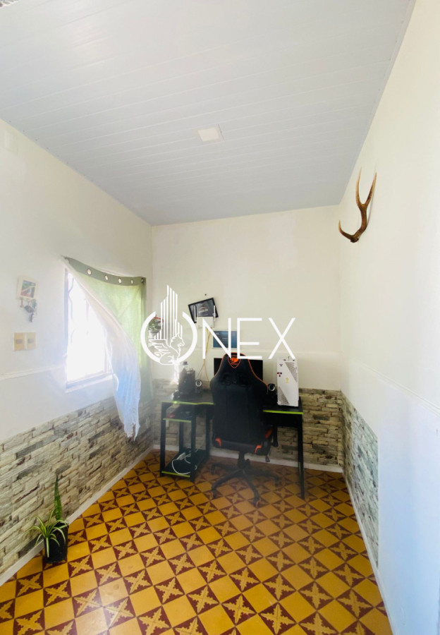 Casa ID.4694 - casa zona felipe argento y av salto 