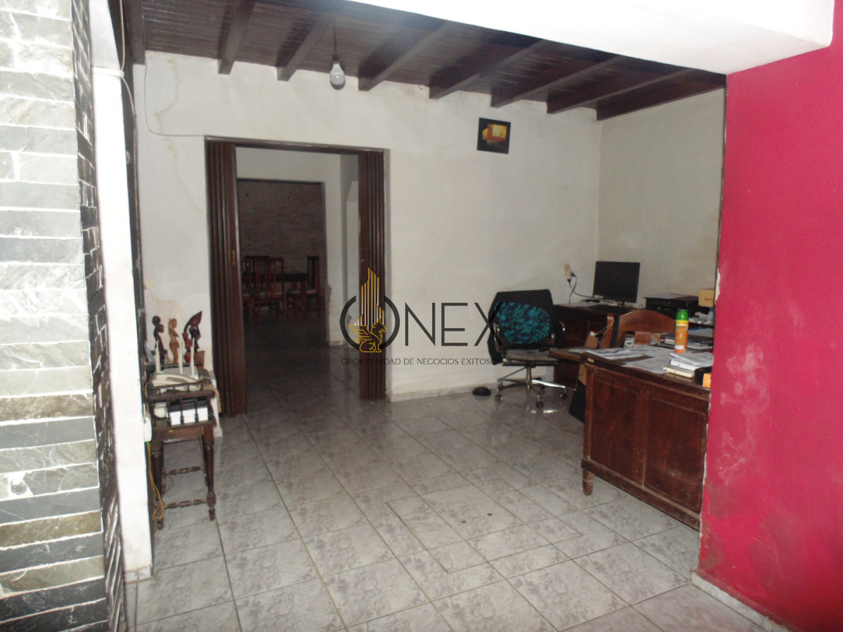 Casa ID.4094 - Se vende en W. Beltrán , Tacuarembó. 