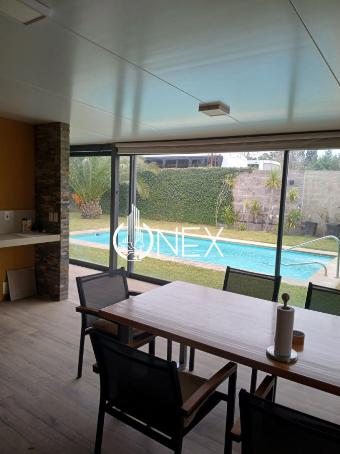 Casa ID.4713 - Se vende casa en Atlantida 