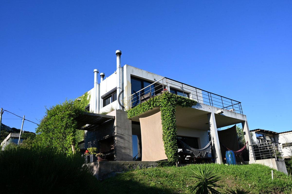 Casa ID.3361 - SE VENDE EXCELENTE PROPIEDAD EN PIRIÁPOLIS,PARA CUMPLIR TUS SUEÑOS