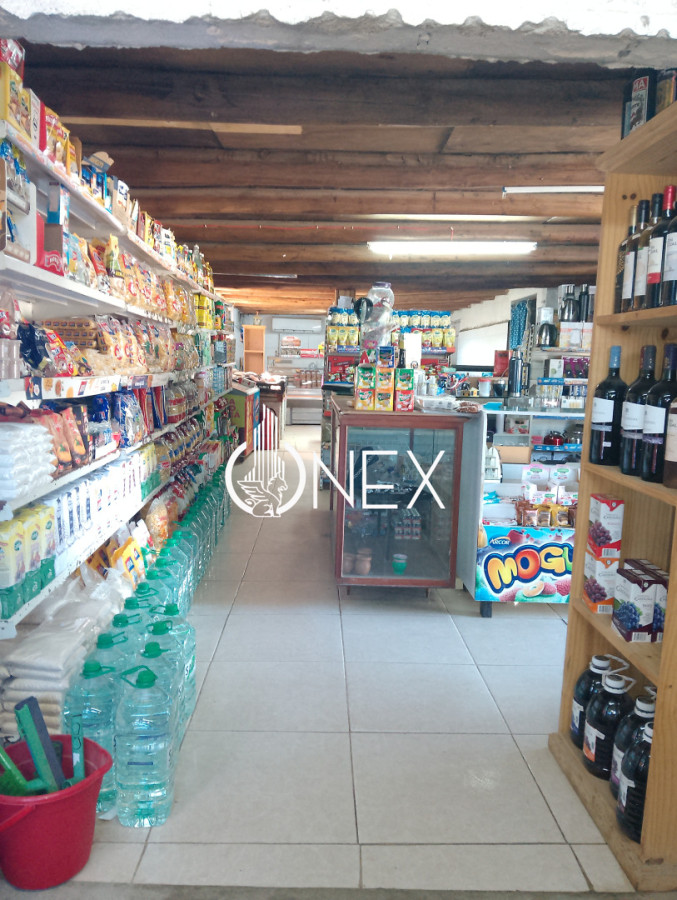 Casa ID.4316 - ONEX VENDE DOBLE POTENCIAL COMERCIAL