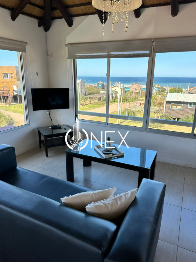 Casa ID.4559 - Venta casa de 4 dormitorios con vista al mar en Punta del Diablo.