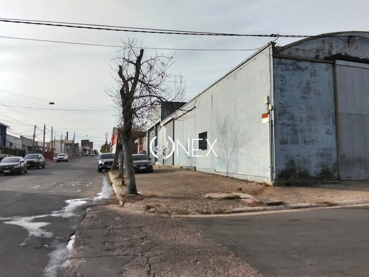 Galpón ID.4960 - Galpones en alquiler o venta en Paysandú 