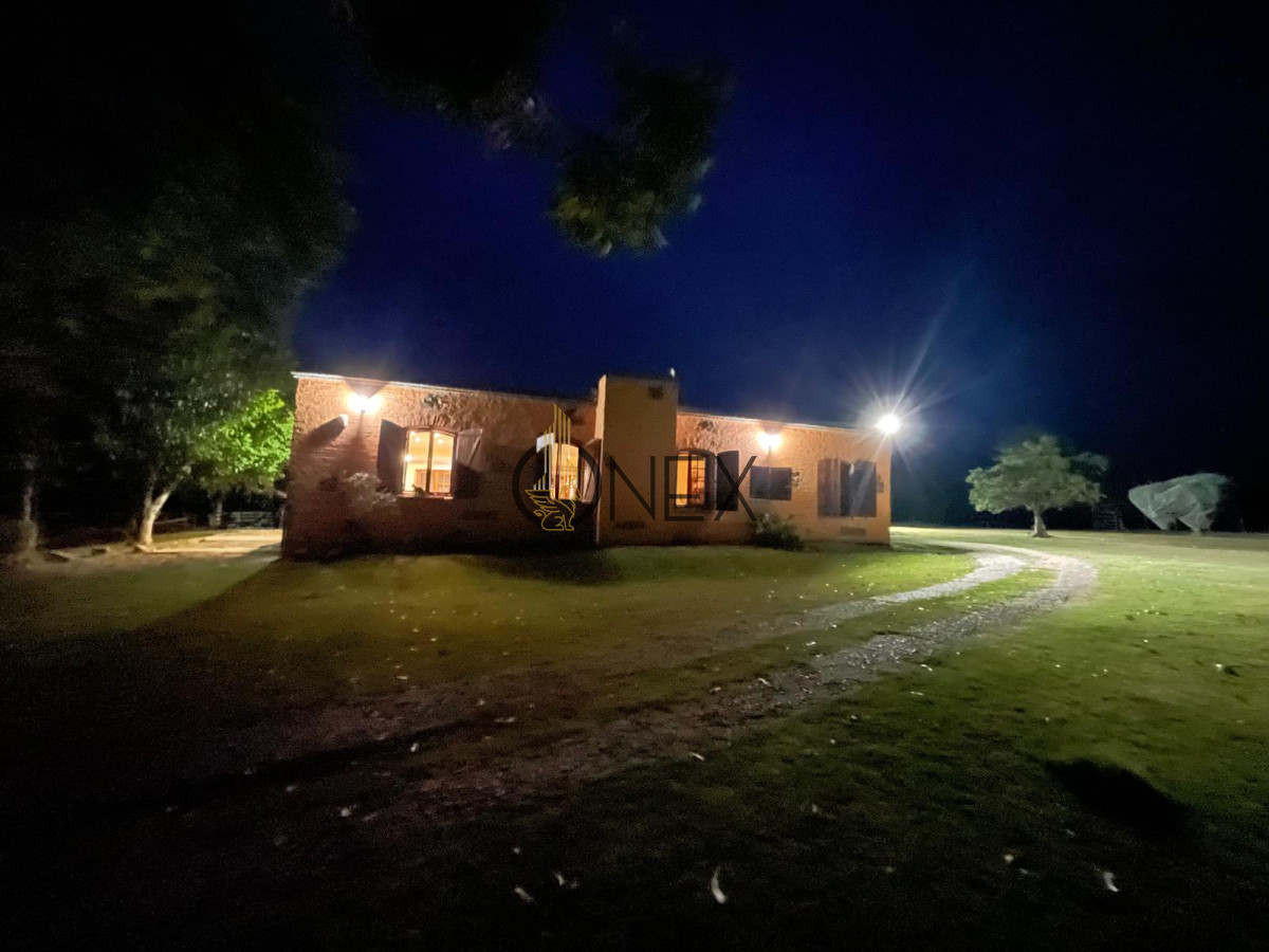 Chacra ID.2595 - Venta de Chacra de 6 Ha con 2 casas  en Zanja de Chavez 