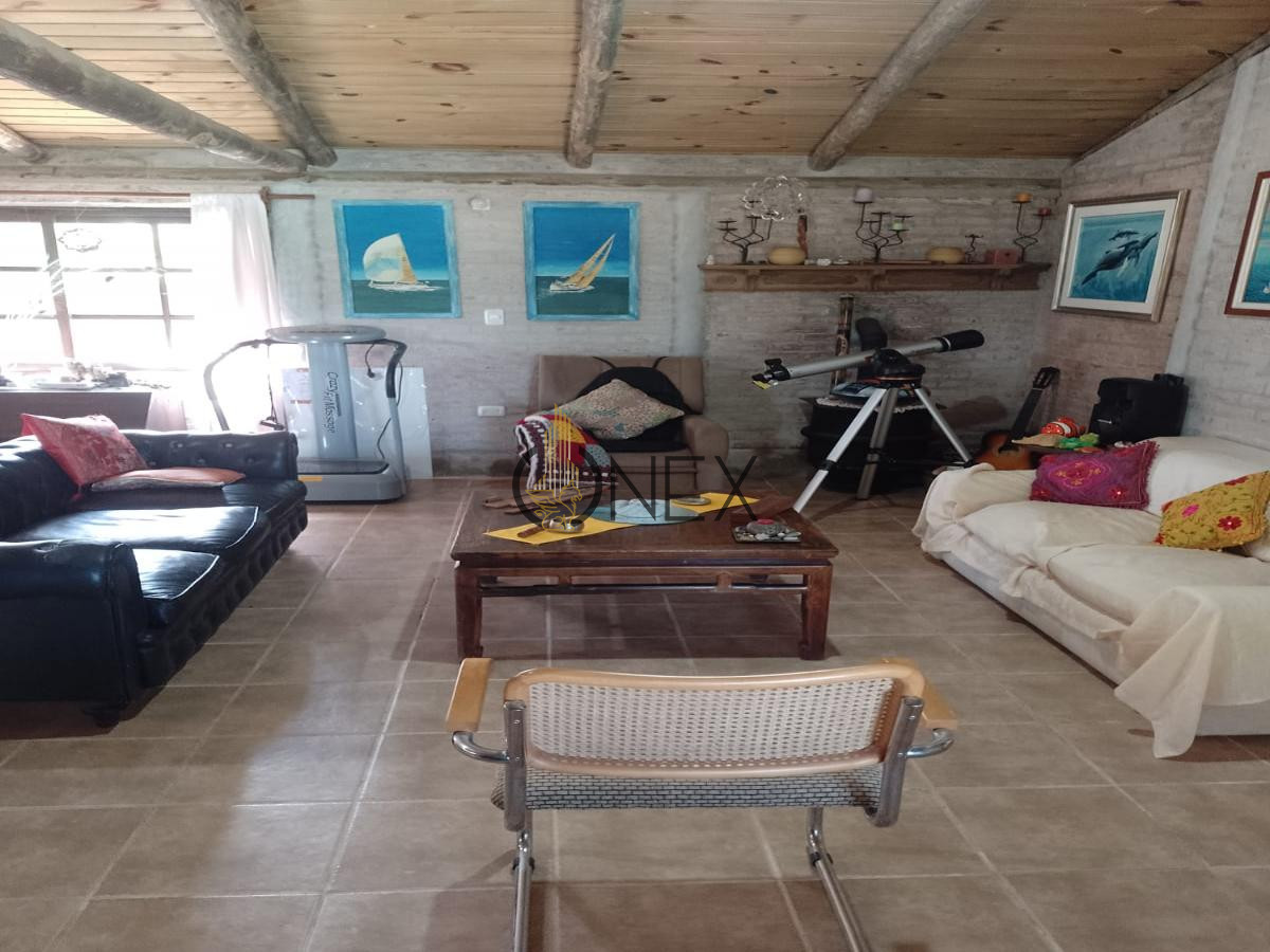 Chacra ID.1046 - Oportunidad de Venta o permuta ....de Chacra en Maldonado casa principal+ casa huéspedes+piscina Climatizada+ galpon