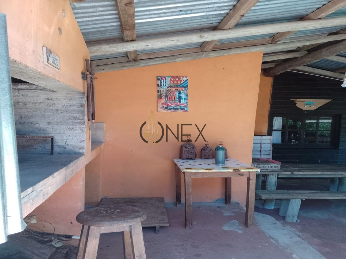 Chacra ID.1046 - Oportunidad de Venta o permuta ....de Chacra en Maldonado casa principal+ casa huéspedes+piscina Climatizada+ galpon