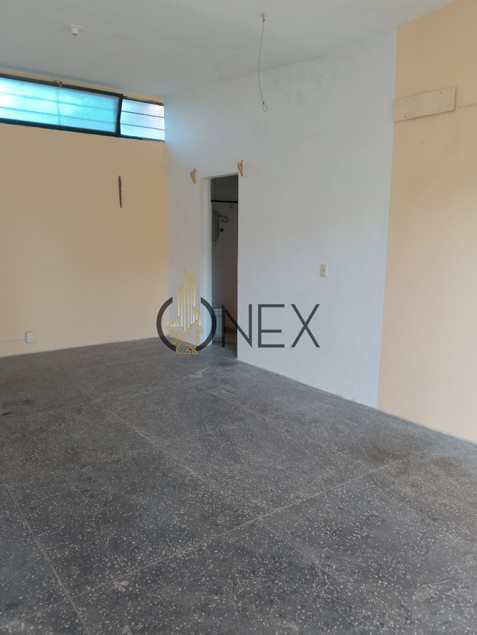 Local Comercial ID.2556 - Local en Balnearios, Parque del Plata