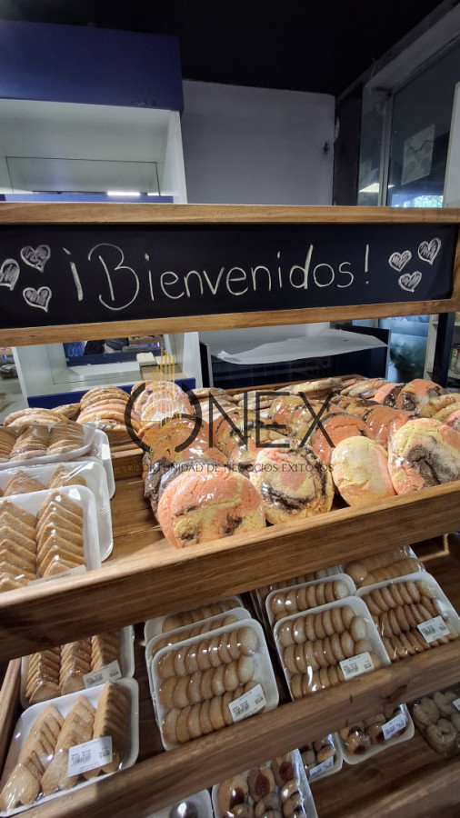 Local Comercial ID.3501 - Venta de Panadería Confitería en Carrasco 