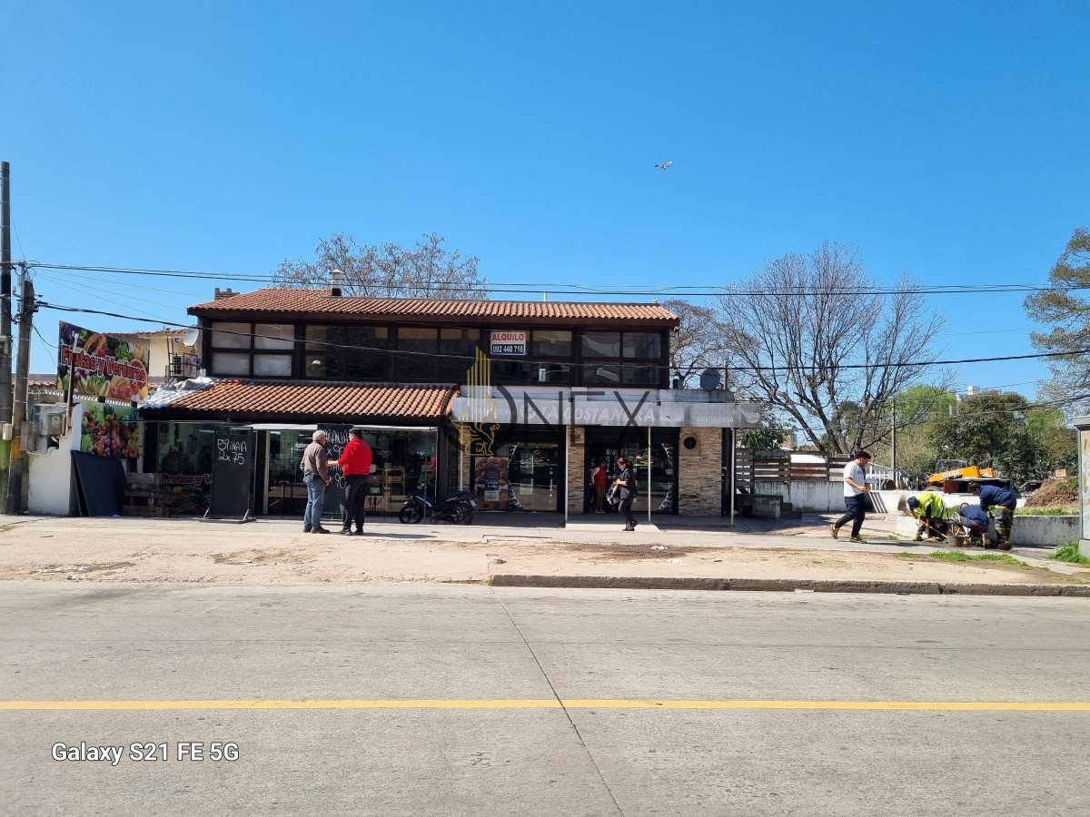 Local Comercial ID.1257 - Local en Montevideo, Malvi­n