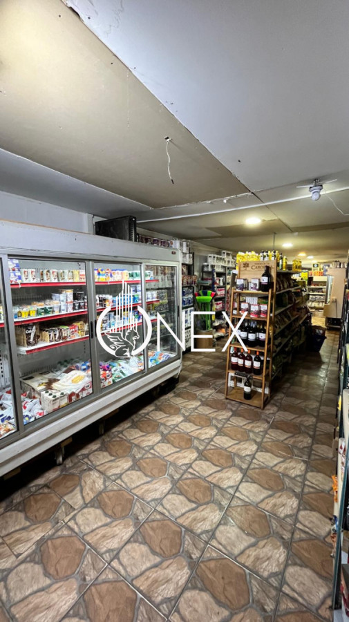 Local Comercial ID.4781 - ONEX VENDE AUTOSERVICE + CASA