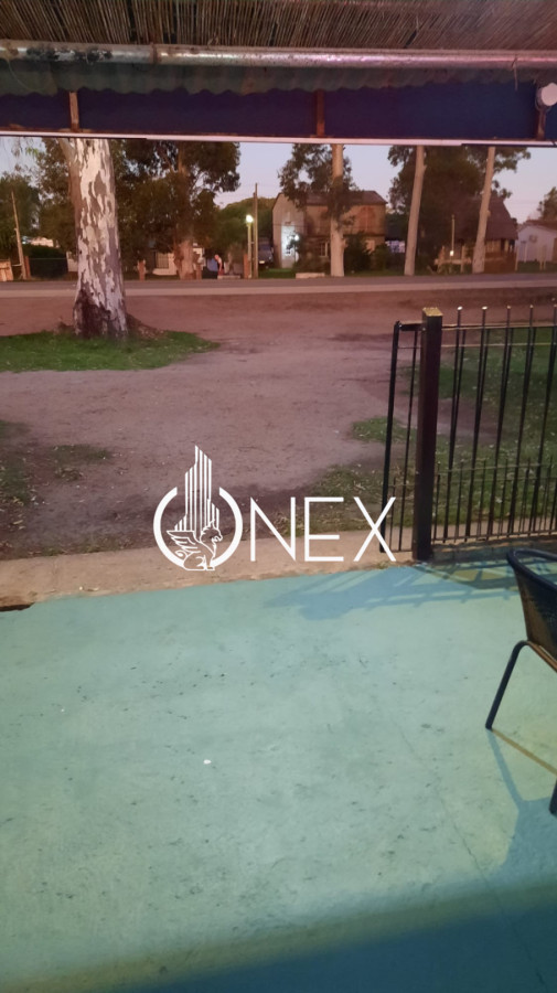 Local Comercial ID.4606 - Se vende llave de Pizzería en Salinas