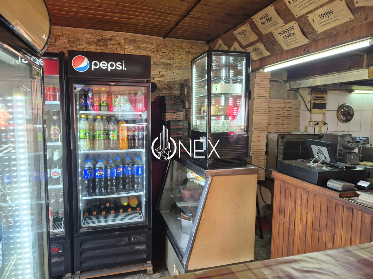Local Comercial ID.4606 - Se vende llave de Pizzería en Salinas, Canelones 