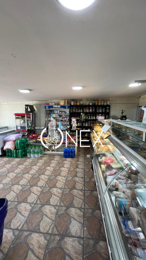 Local Comercial ID.4781 - ONEX VENDE AUTOSERVICE + CASA