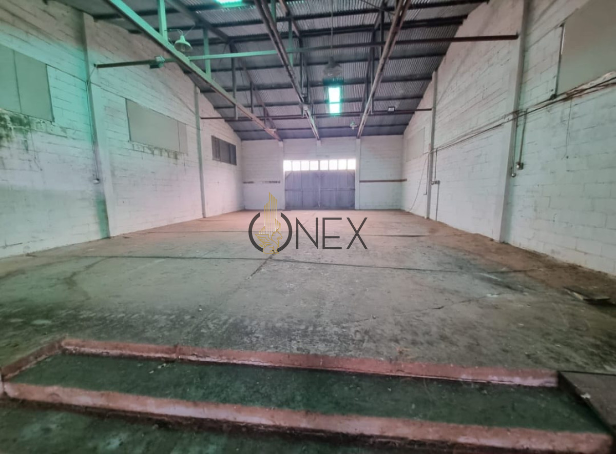 Local Comercial ID.2544 - LOCAL EN VENTA CENTRO MALDONADO-  GALPON