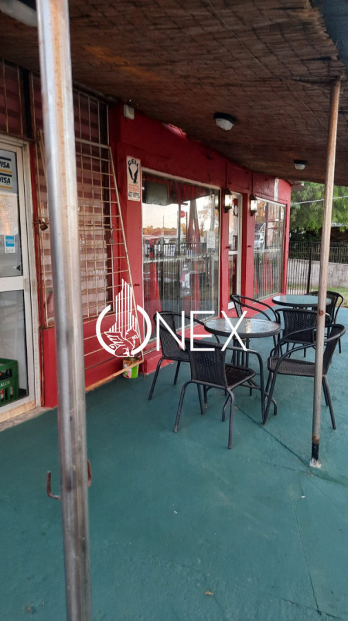Local Comercial ID.4606 - Se vende llave de Pizzería en Salinas