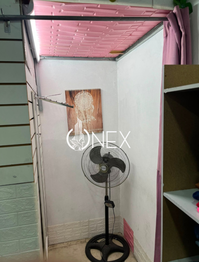 Local Comercial ID.4882 - Se vende las llaves de este local 