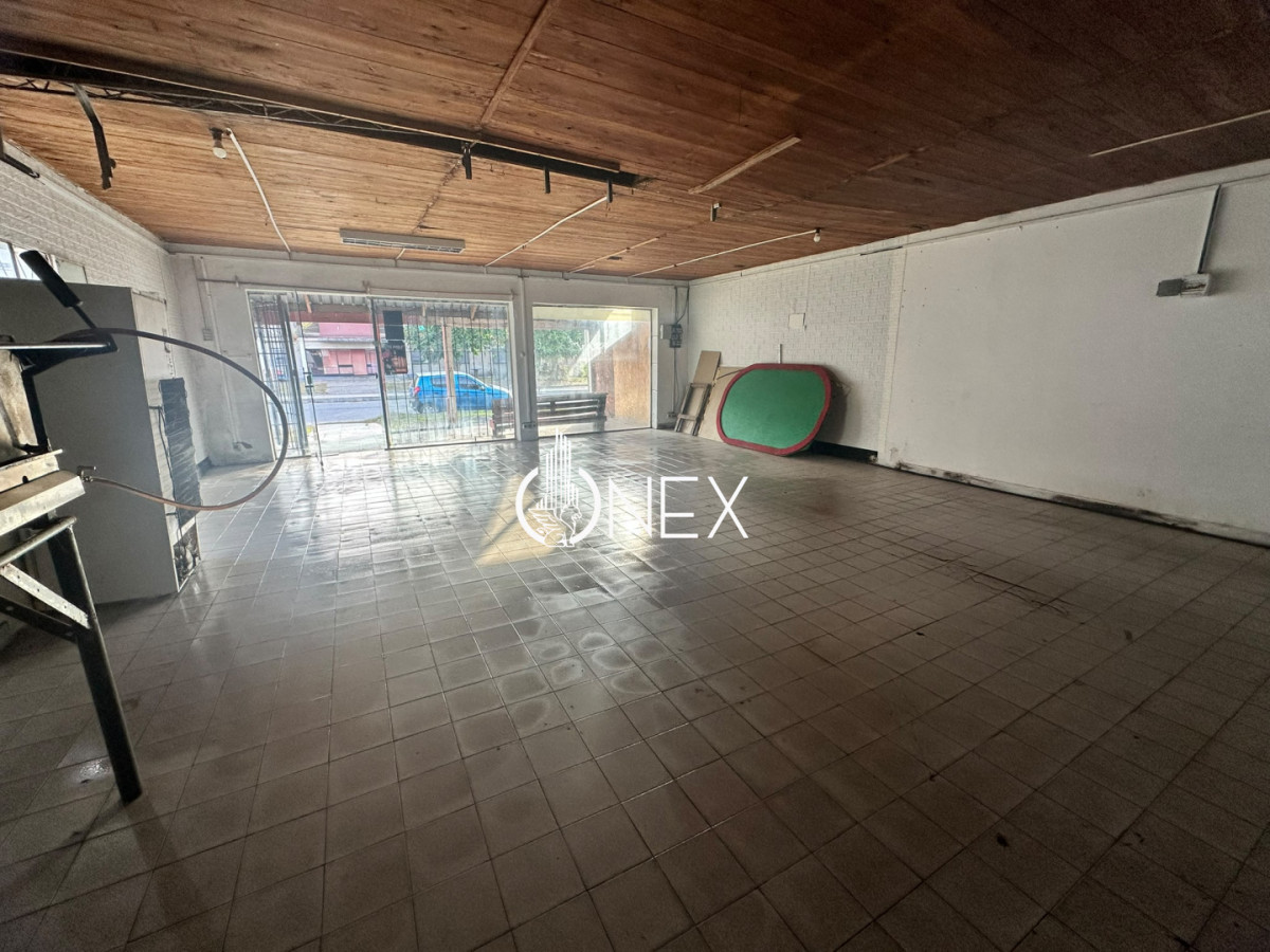 Local Comercial ID.4593 - Local sobre Avenida 